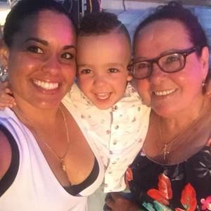 Meet your Posher, Ysabel cristina